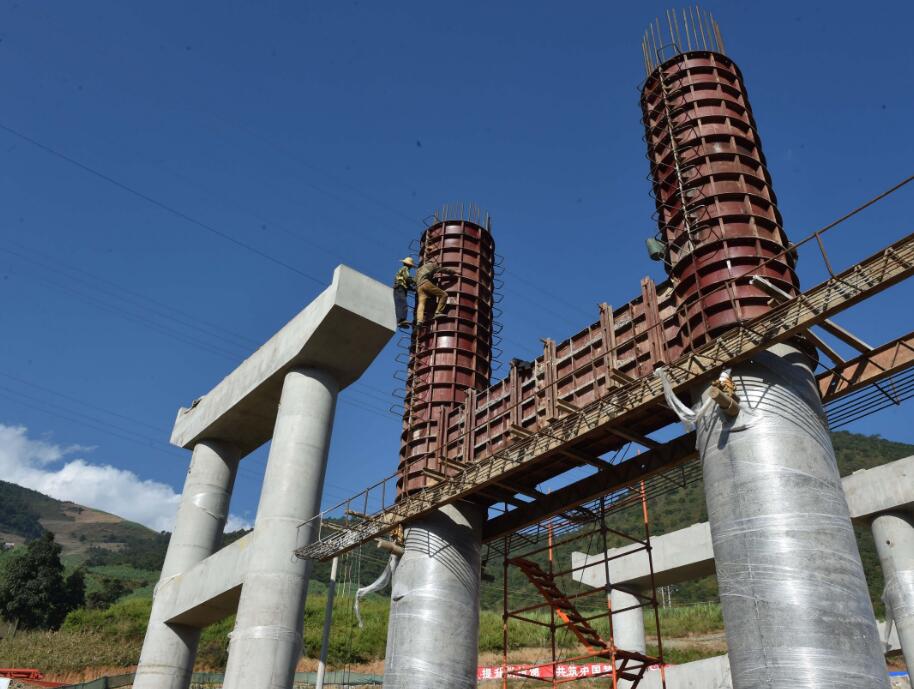 云南隧道！保瀘高速公路預(yù)計(jì)2021通車！昆明到怒江縮短6小時(shí)！